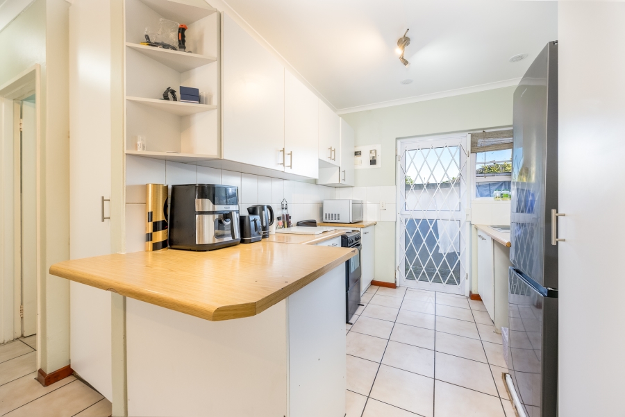 2 Bedroom Property for Sale in Goedemoed Western Cape